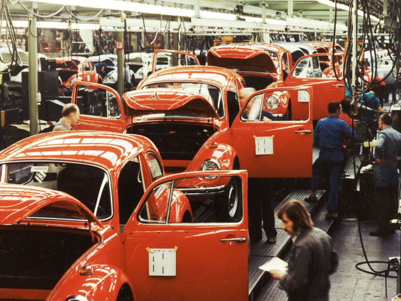Chaine de montage Coccinelle, dans les années 70