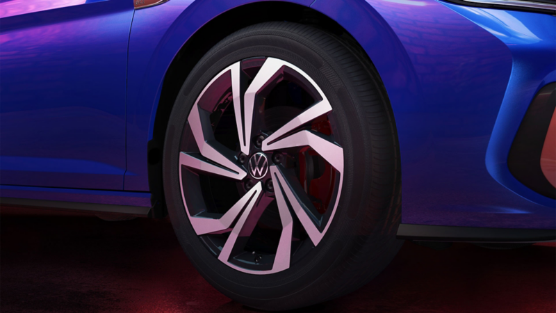 Rin de Nuevo Jetta GLI 2022, con control de tracción ASR. Audo deportivo en color azul. 
