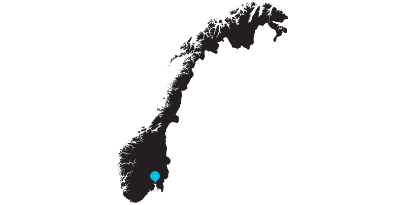 Outline of a map of Norway with a mark on the location of Oslo