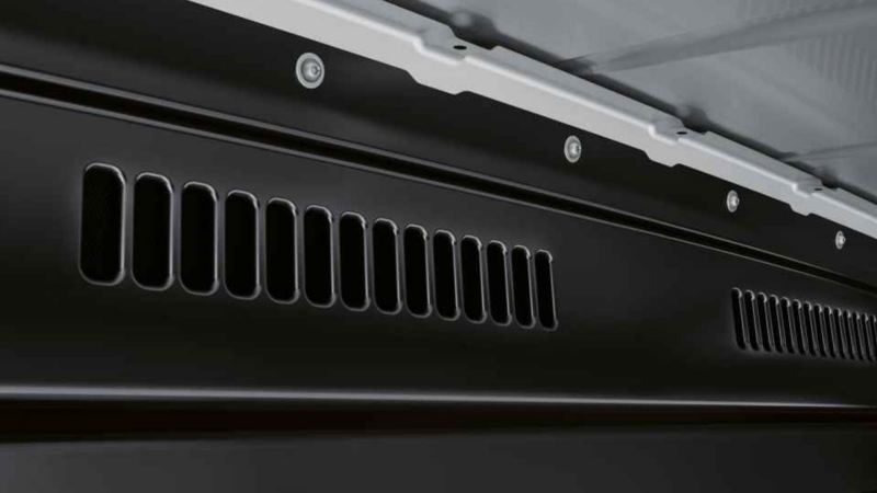 Un climatizzatore con regolazione elettronica e secondo evaporatore di Volkswagen Veicoli Commerciali in dettaglio.