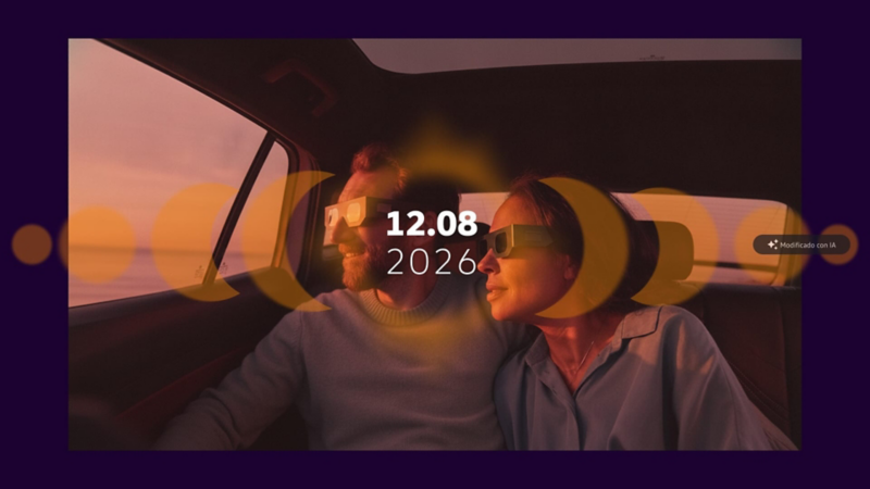 Dos personas dentro de su Volkswagen con gafas de sol admirando el eclipse, encima la fecha 12.08.2026