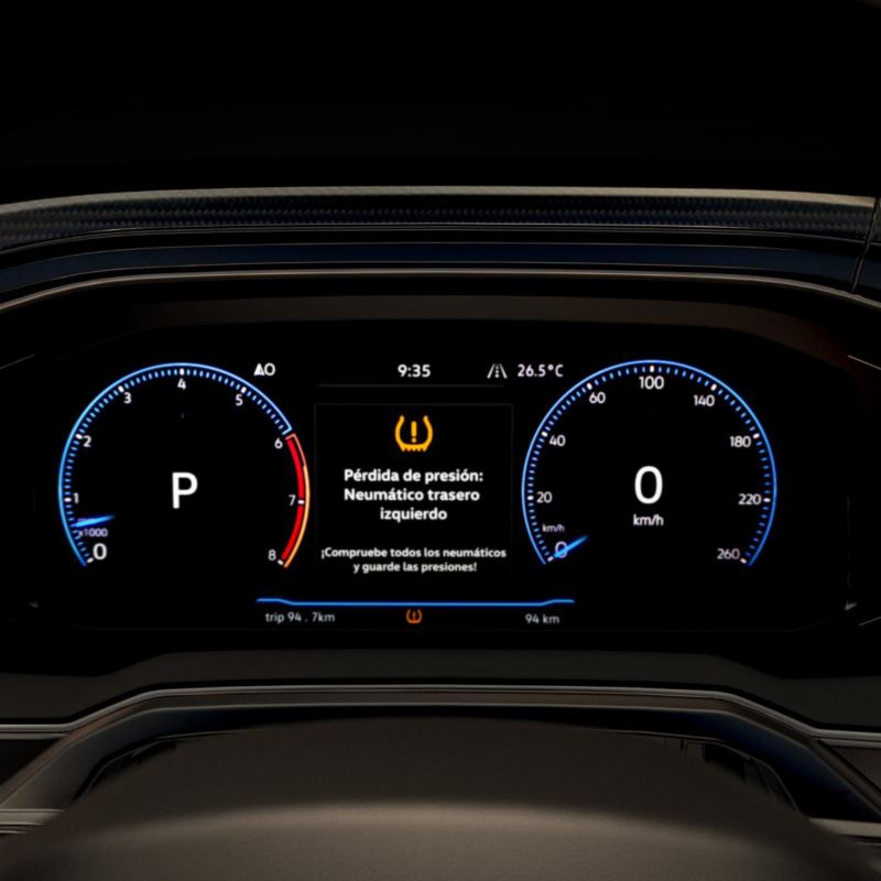 Volkswagen Polo 2024 tiene un innovador Digital Cockpit, en el que verás en grande información de los testigos.