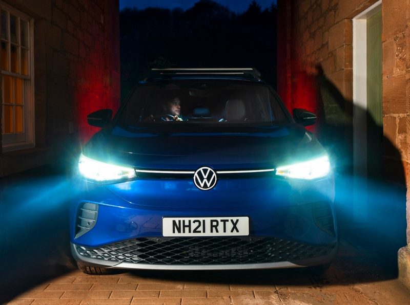 Front view of a VW ID.4 at night with lights on