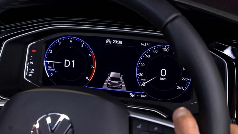 Volante de camioneta SUV de Volkswagen, con vista a Digital Cockpit.