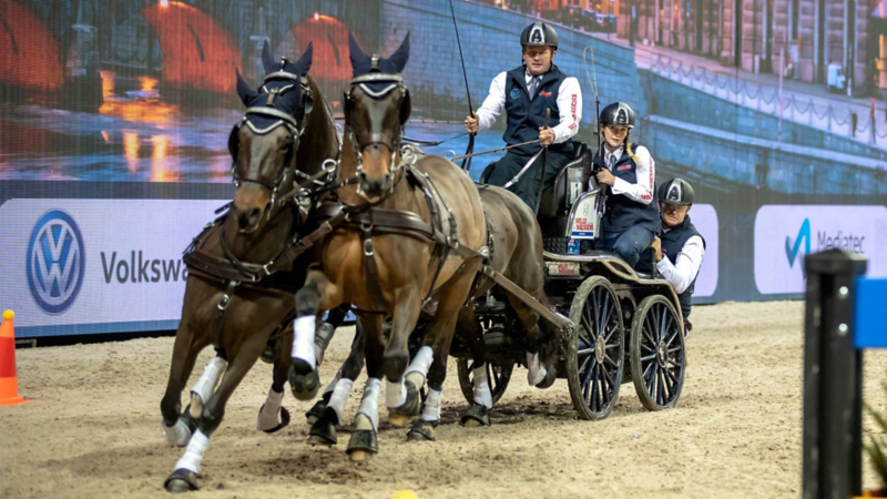 Fyrspannskusken Boyd Exell vann sin tredje raka seger i FEI Driving World Cup