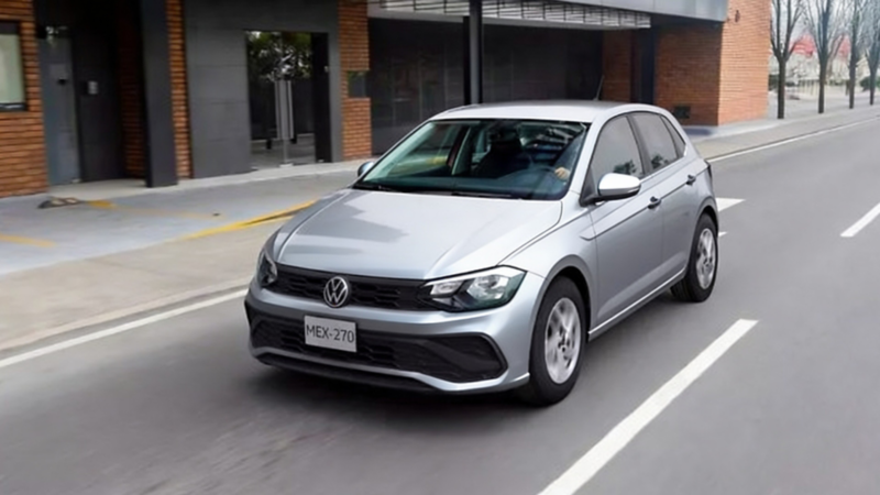 Imagen de las luces delanteras equipadas en el VW Polo Hatchback