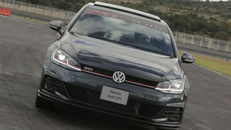Estrena un auto deportivo Golf GTI de Volkswagen con los planes de financiamiento