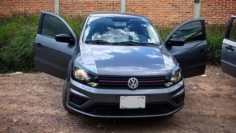 Gol, auto compacto de Volkswagen. Conoce la historia de Hugo Saucedo y su VW.