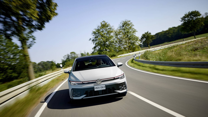 Cuánto cuesta Nuevo GTI 2025 - Precio y reseña del hot hatchback de Volkswagen en México.
