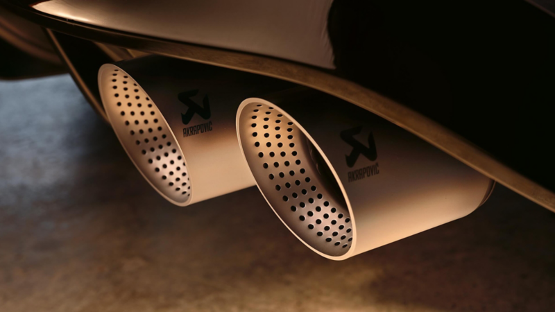 Golf R Black Exhaust close ups