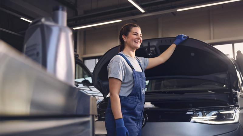 Servicio de mantenimiento VW en taller de servicio