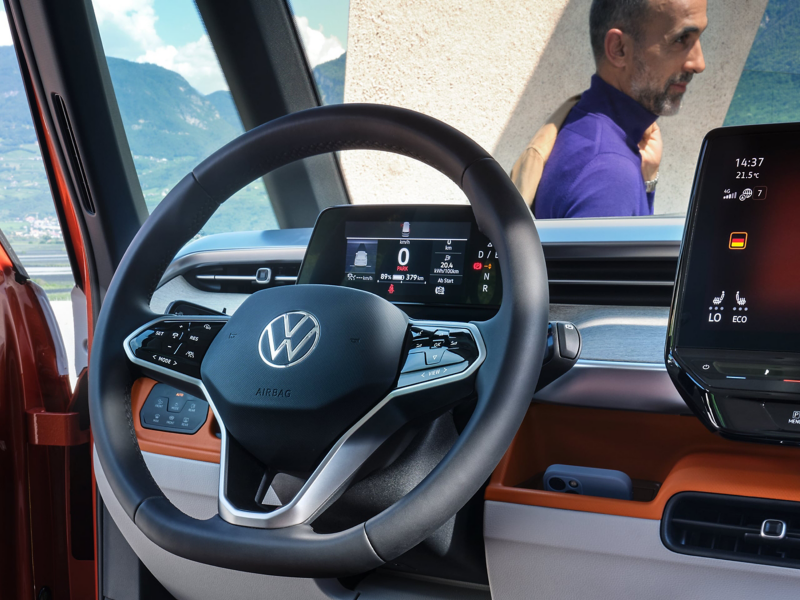 vw id buzz elbil multifunksjonsratt