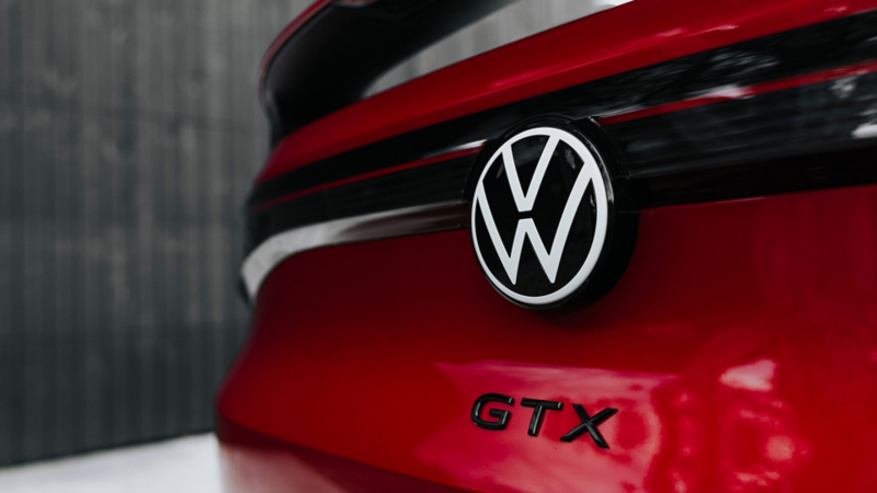 Close up image of logo on red ID. 5 GTX rear