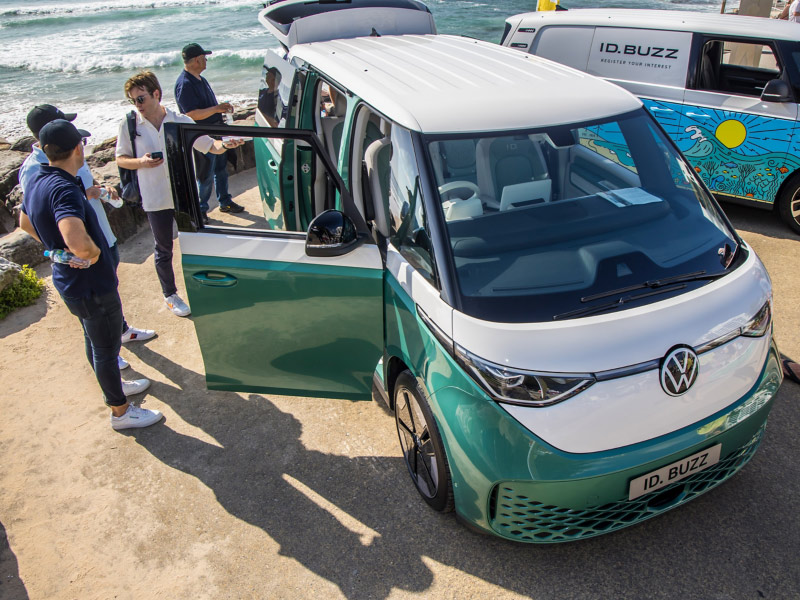 People viewing at the Volkswagen ID. Buzz