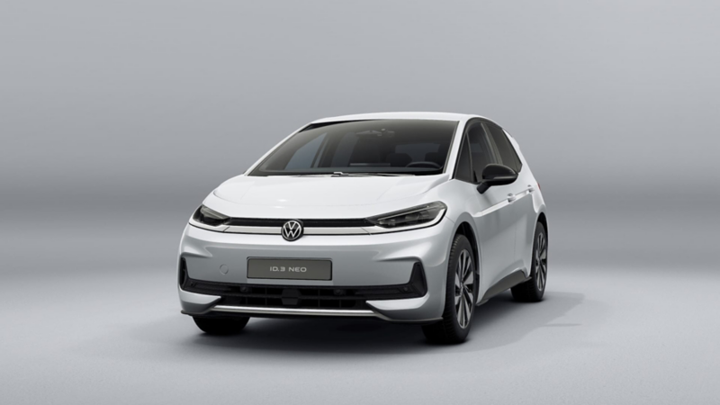Un Nuevo ID.3 Neo 100% eléctrico de Volkswagen color blanco sobre un fondo gris