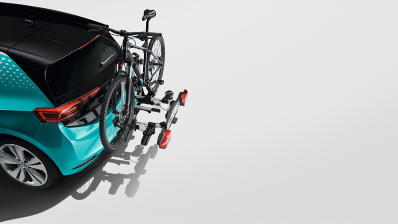 ID.3 mit dem Fahrradträger ausgestattet