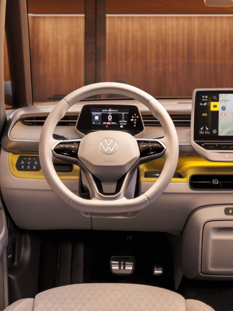 L'intérieur de la Volkswagen ID. Buzz avec le Digital Cockpit et un volant
