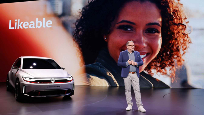 Presentación de Volkswagen ID. GTI en el Salón Internacional del Automóvil 2023 de Múnich. 