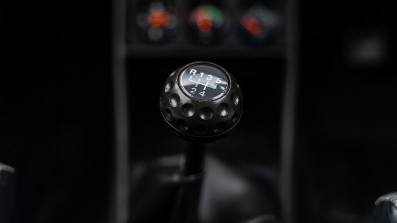 An old gearstick in a VW Golf GTI