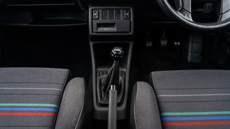 The gearstick in a Mk 2 VW Golf GTI