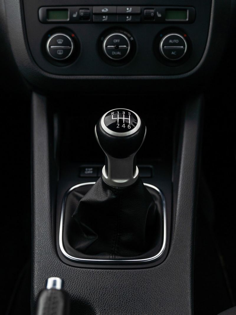 The gearstick in a Mk 5 VW Golf GTI