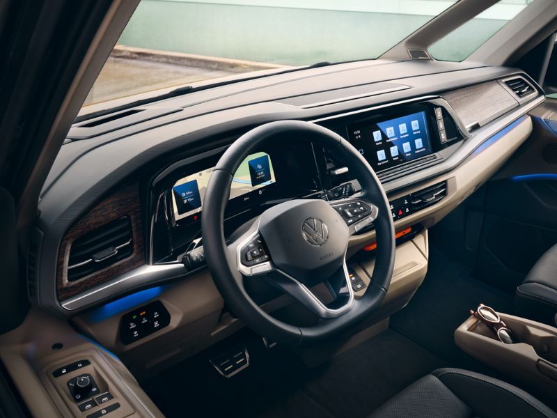 Le cockpit du VW Multivan.