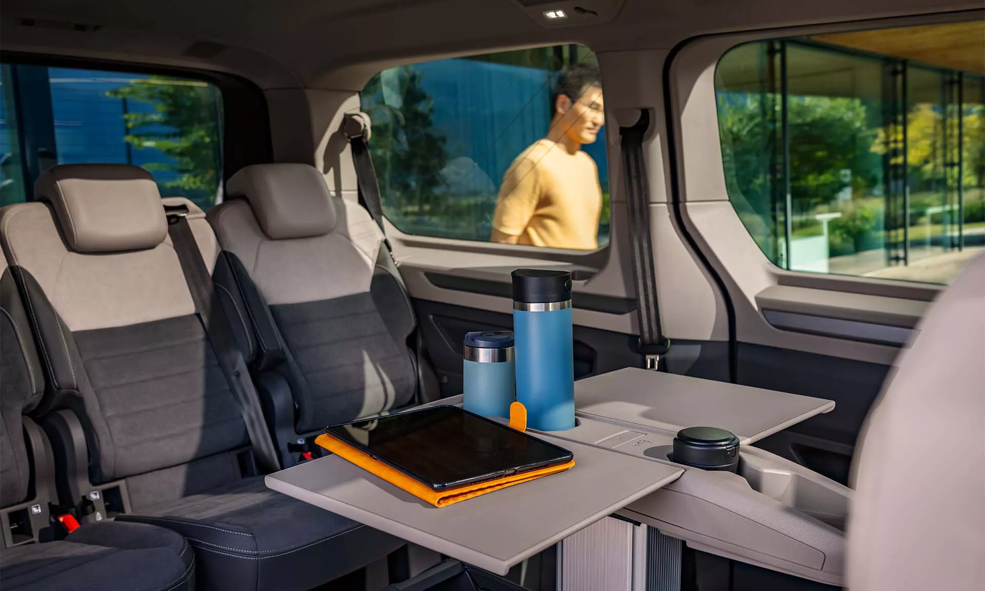 Volkswagen Caravelle eHybrid