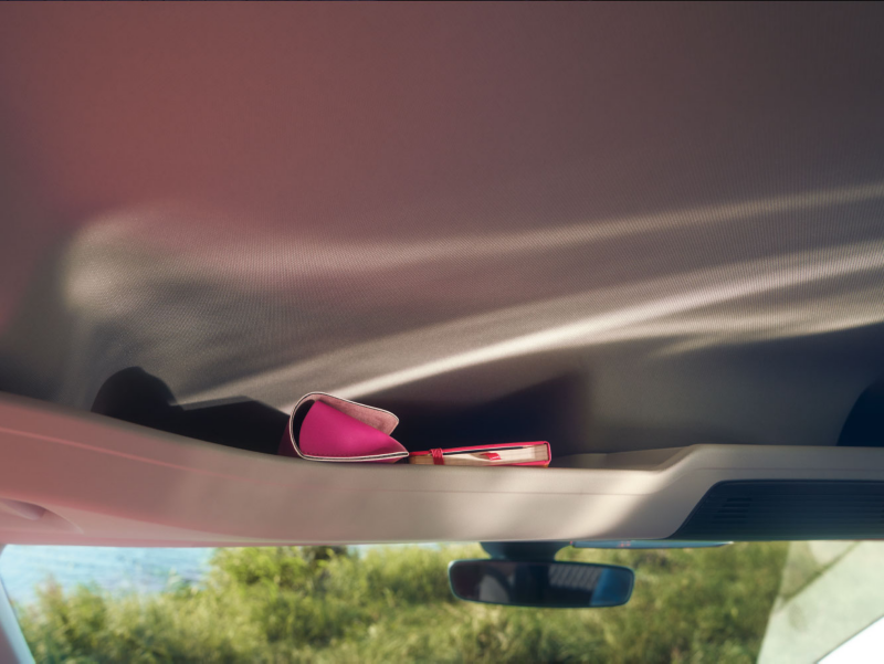 new caddy cargo storage space