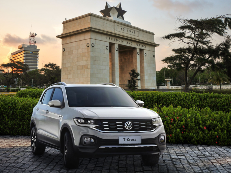 white volkswagen t-cross 