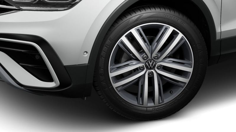 Close-up of the wheel rim on a Tiguan Allspace R-Line. 