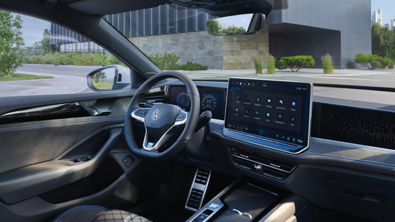 Interior view of the VW Passat showing the optional ergoActive seats and the cockpit.