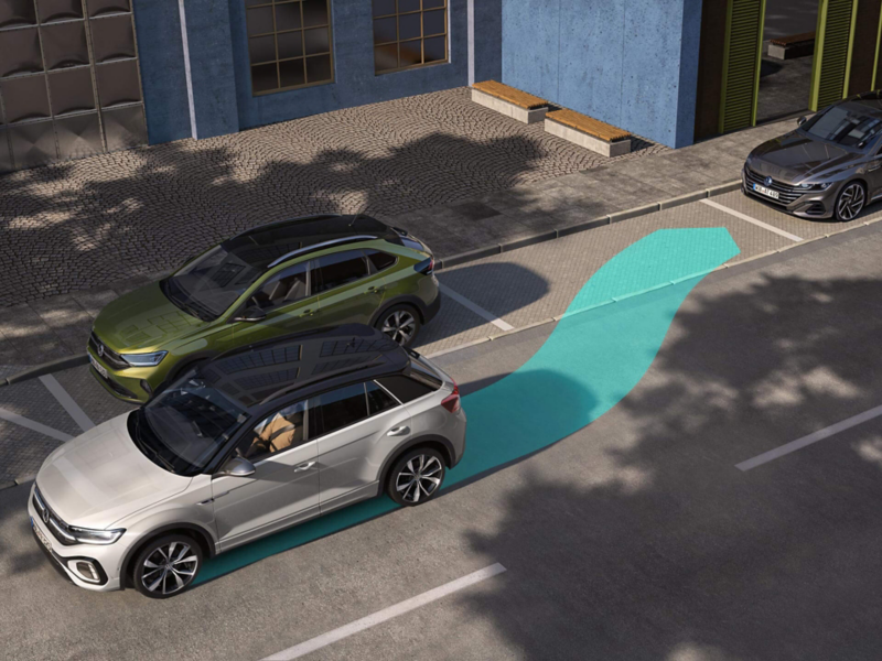 Graphic shows, how the park assist works in the VW T-Roc.
