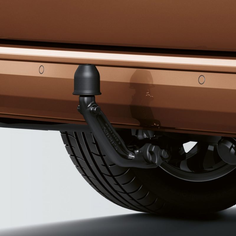 close up of the tow bar on the new caddy