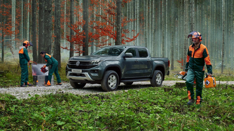 Amarok Life, en un fondo de naturaleza