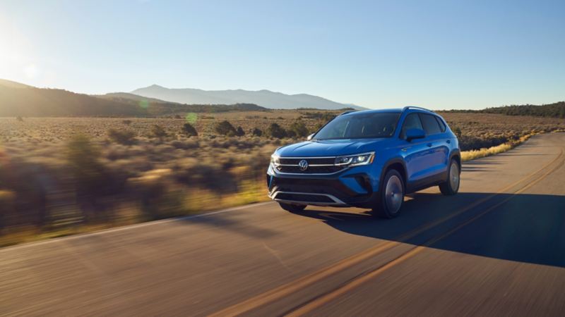 Nuevo Taos VW - SUV con Wireless App Connect disponible para inicio de compra en línea