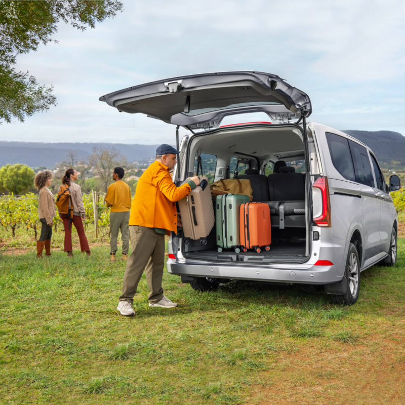 Amplio espacio en el maletero del nuevo VW Caravelle