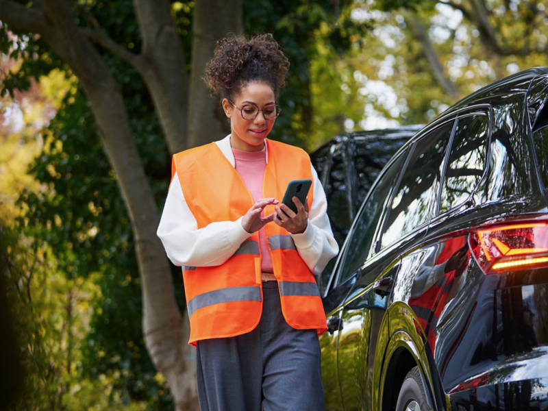 Woman writes SMS to Volkswagen Roadside Assistance