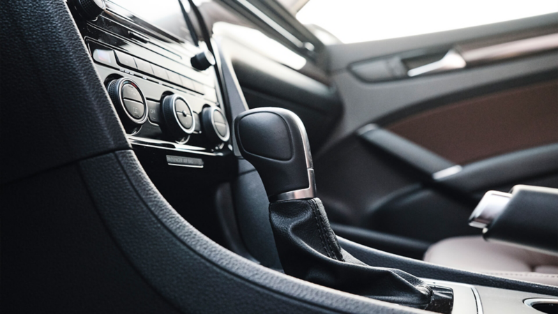 The gearshift and climate control in the 2020 Volkswagen Passat