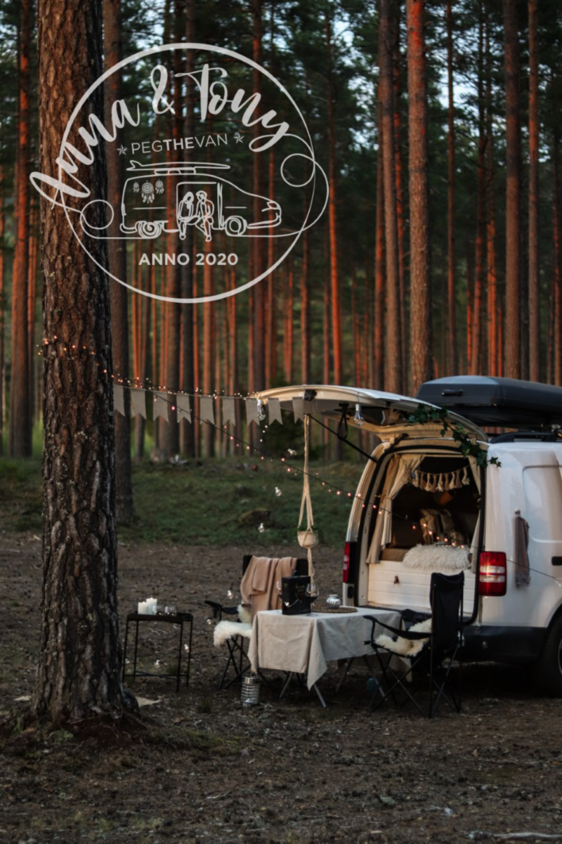 @pegthevan VW Caddy Maxi plåtis i skogen