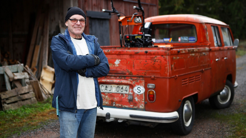 Peter Reichler med sin VW Transporter Dubbelhytt från 1970.