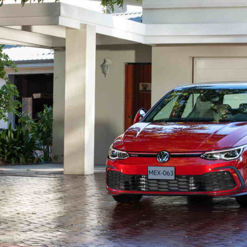 GTI 2024 - El hot hatch de Volkswagen regresa en dos colores, potencia máxima y alta tecnología. Checa su precio en México.