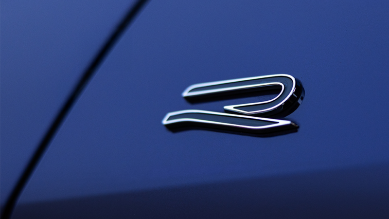 Tayron R Line Accessories Exterior