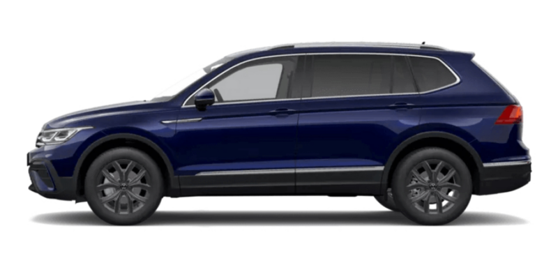 Volkswagen Tiguan Allspace negro visto de costado sobre fondo blanco