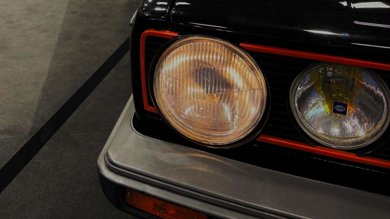 Phare d'une Golf GTI
