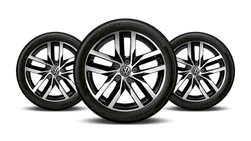 Golf 2020 de VW equipado con rines de aluminio de 17 pulgadas con llantas resistentes