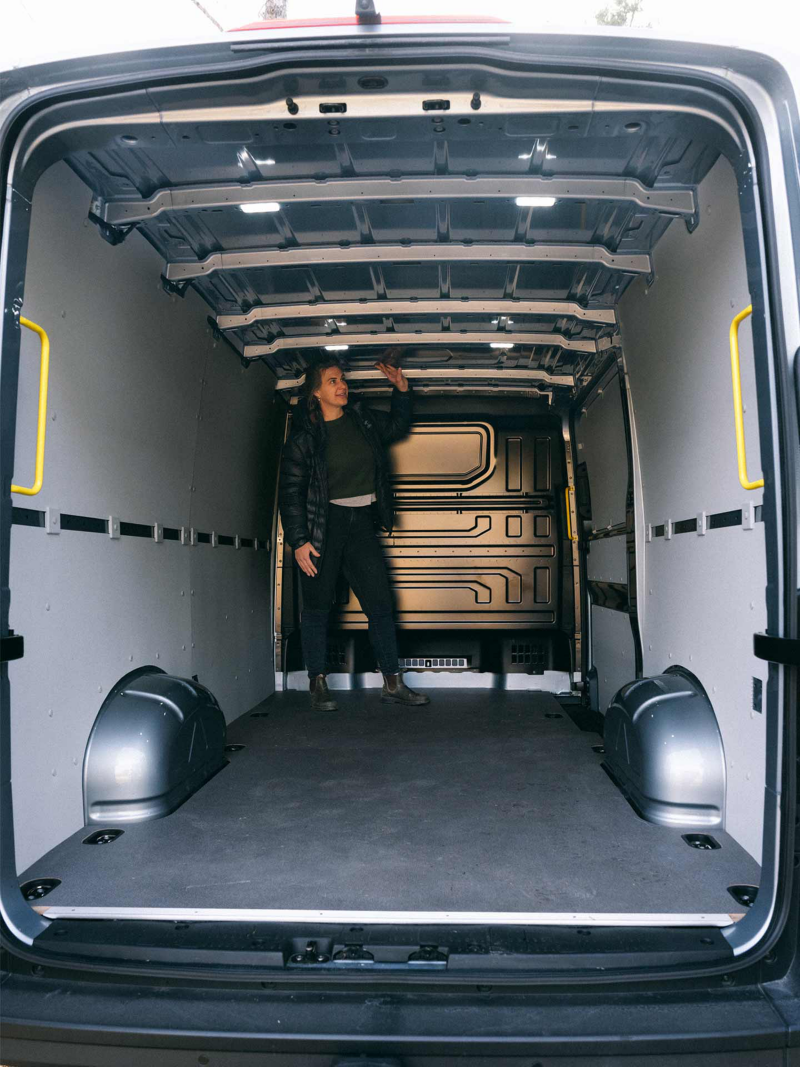 Ståhöjd i VW Crafter Compact Edition.