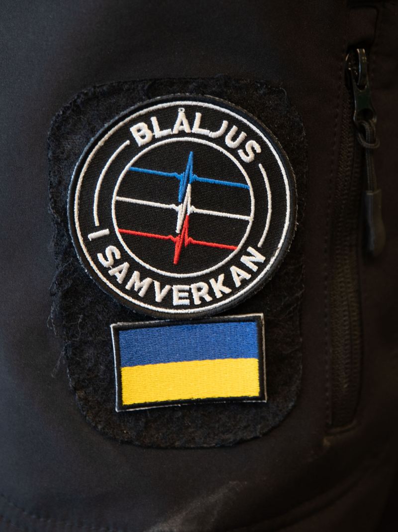 Stiftelsen Blåljus i Samverkans logotype på en jacka