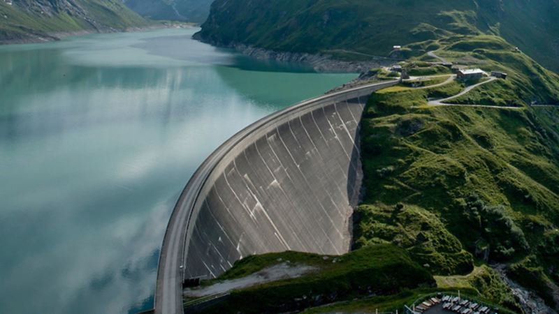 A huge hydropower dam providing energy for Elli Naturstrom