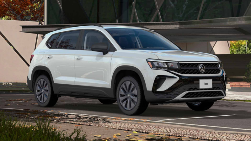 Volkswagen Taos 2024. Nueva camioneta del año en color blanco. 
