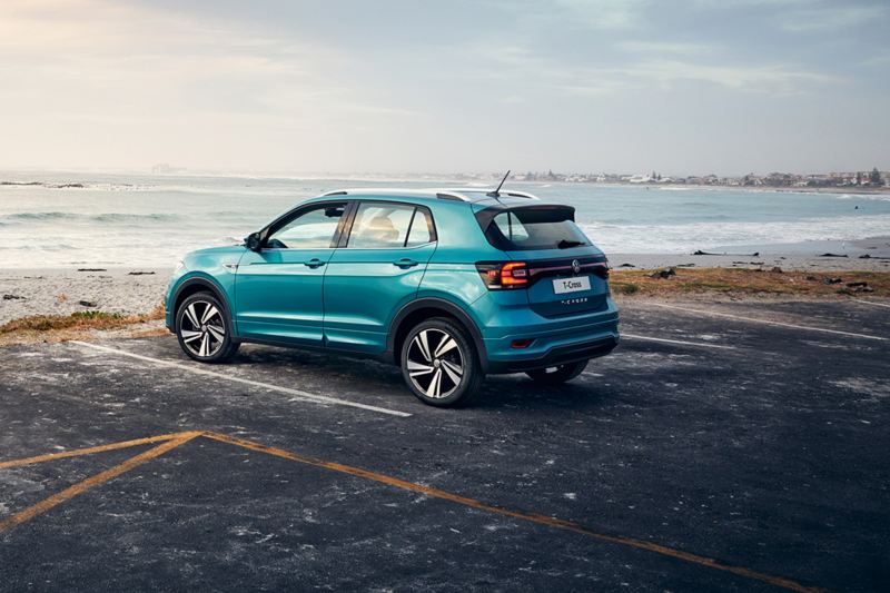 volkswagen t-cross at the beach